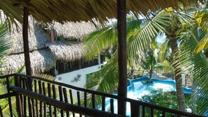 Habitacion Triple No.6 con Balcon frente al Mar | バルコニーからの眺望