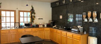 Capital Inn