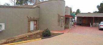 Aligeo Guest House