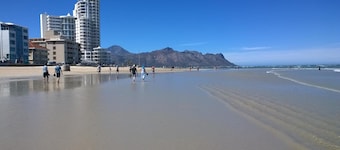 Theebos Anneline's Self Catering Apartments