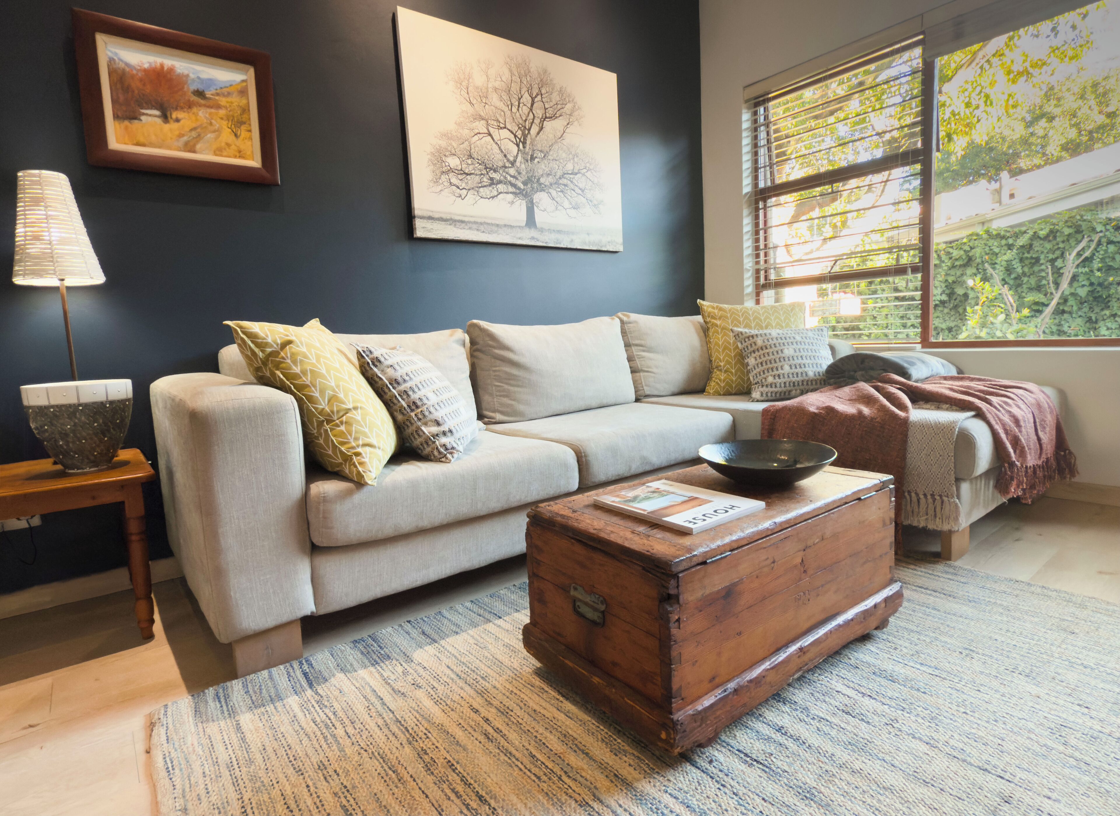 Treehouse@theebos  | Living area