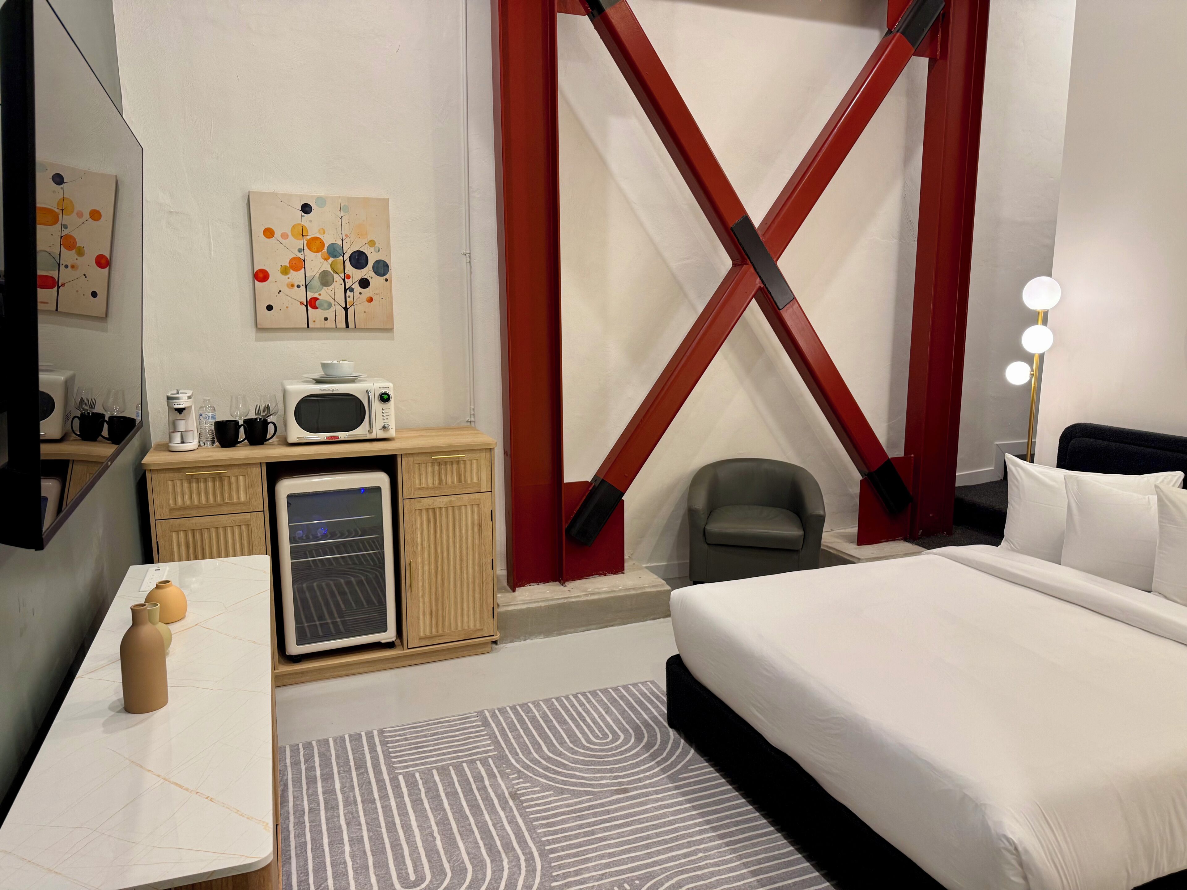 Royal Queen Room | Premium bedding, individually decorated, individually furnished