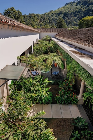 Courtyard - Good Hotel Antigua a Member of Design Hotels (Antigua Guatemala)