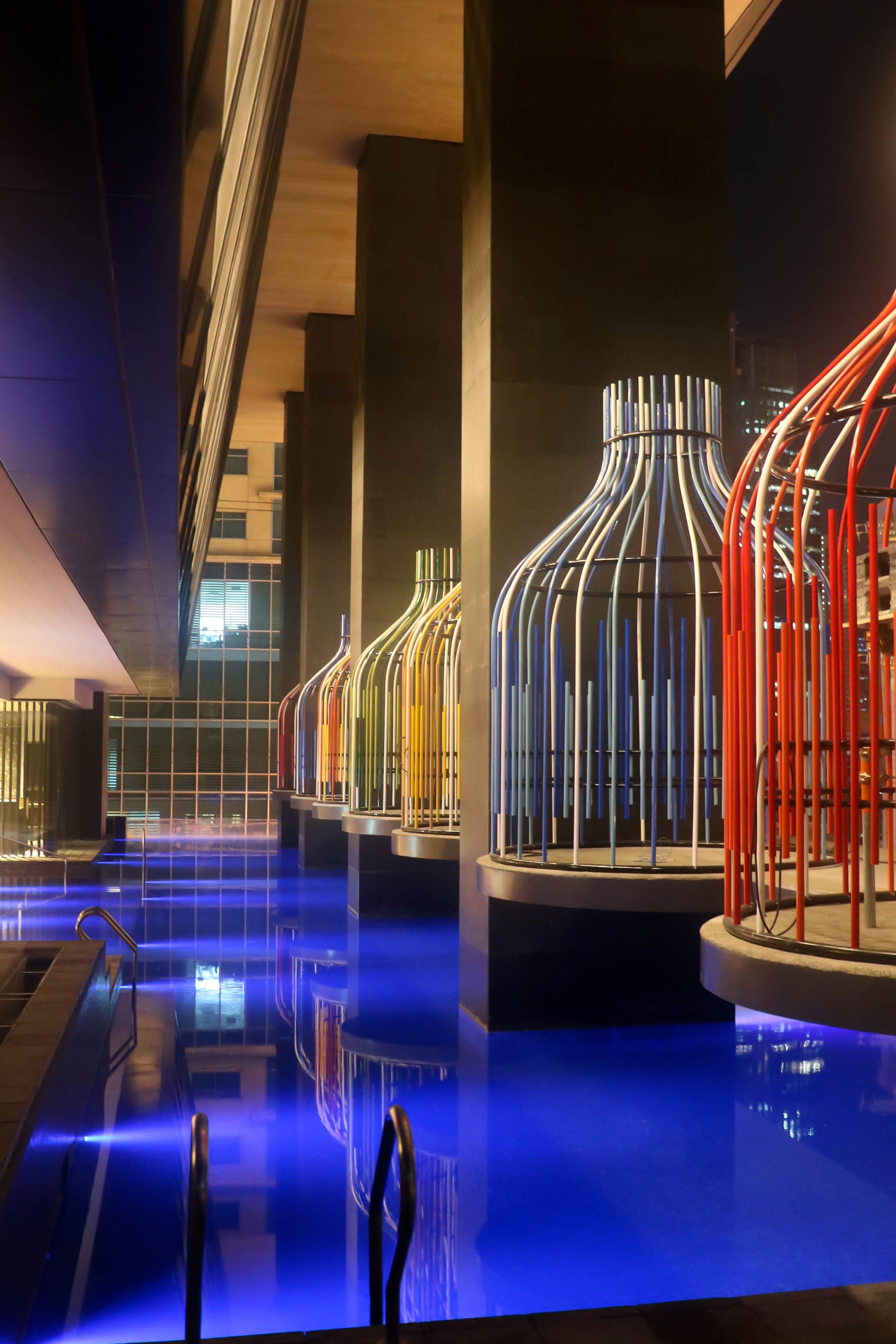 outdoor pool, pool loungers