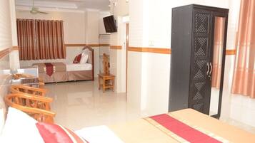 Minibar, in-room safe, desk, blackout curtains