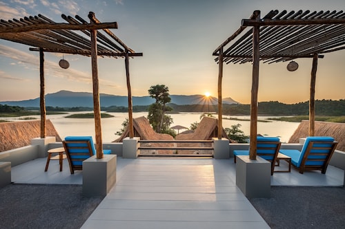 Sanctuary Nam Ngum Beach Resort