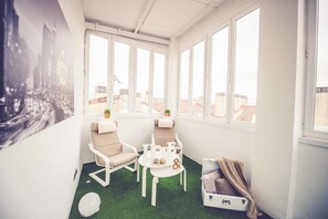Porch - Hostal Lisboa (Madrid)