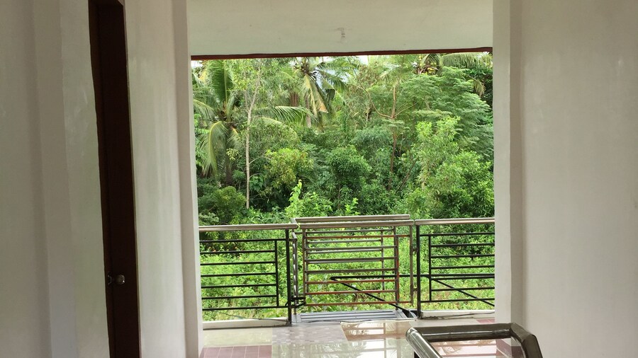 Gaea's Apartments - Hostel