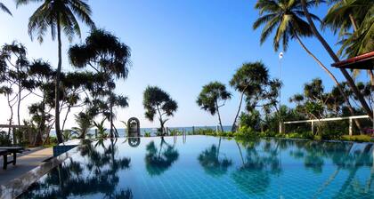 Lanka Beach Bungalows