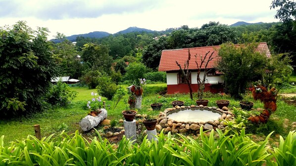 المنشأة من الخارج