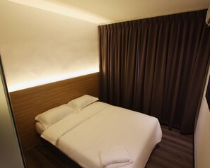 Desk, iron/ironing board, free WiFi - Place2Stay - Chinatown (Kuching)