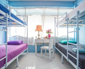 Family Room, 1 Bedroom