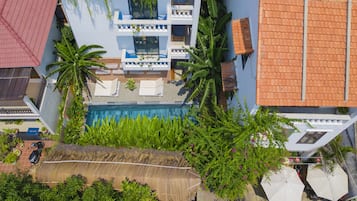 Bagian depan properti