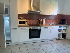 Deluxe Apartment, Non Smoking, Terrace (4-5 Personen) | Private kitchen