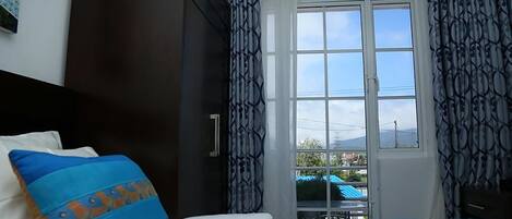 Chambre Simple Deluxe, 1 lit une place, salle de bains privée, vue montagne | Vue de la chambre