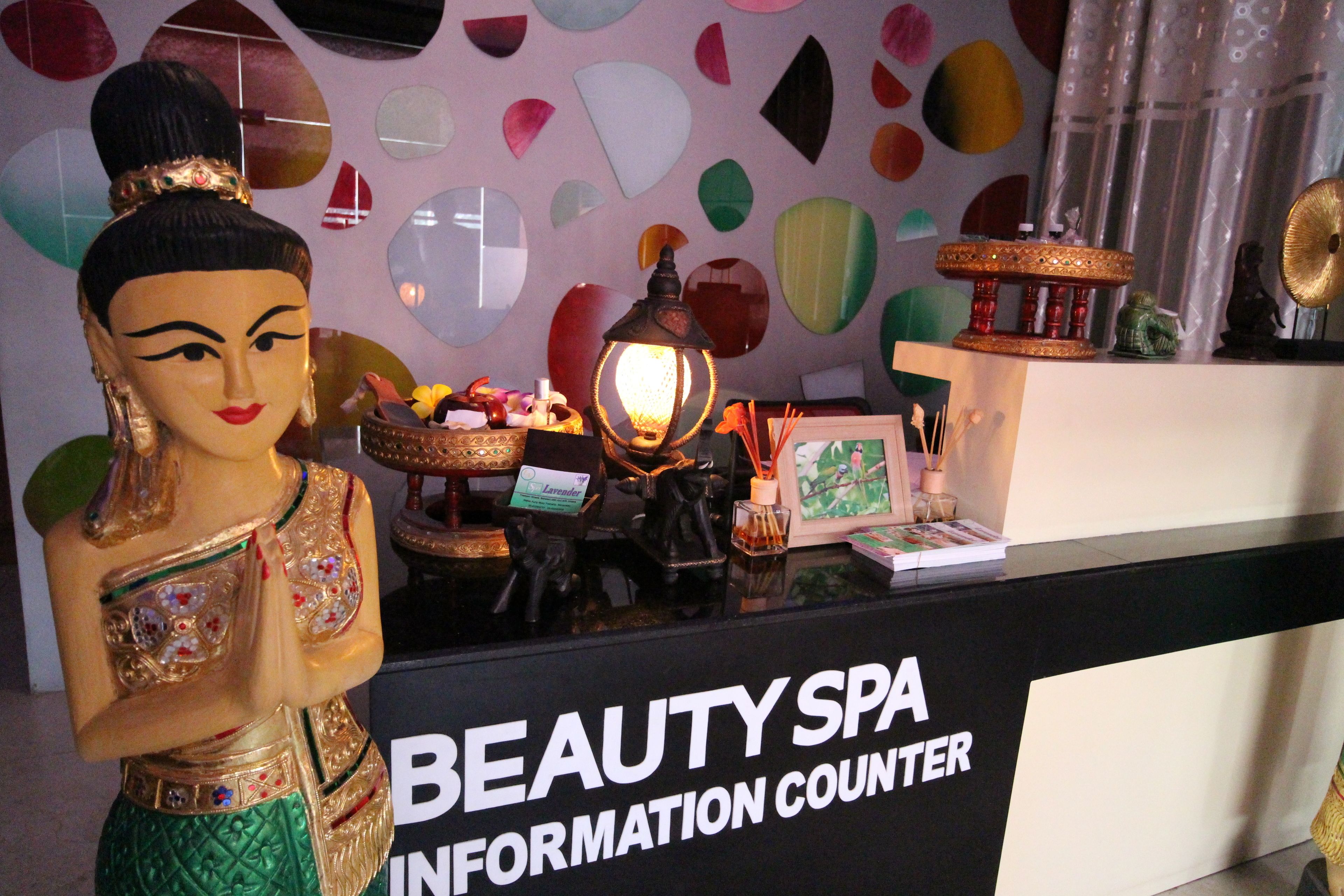 Thai massages, massage/treatment rooms