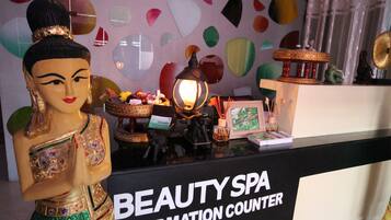 Thai massages, massage/treatment rooms