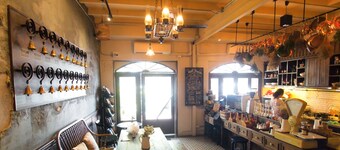 Niras Bankoc Cultural Hostel