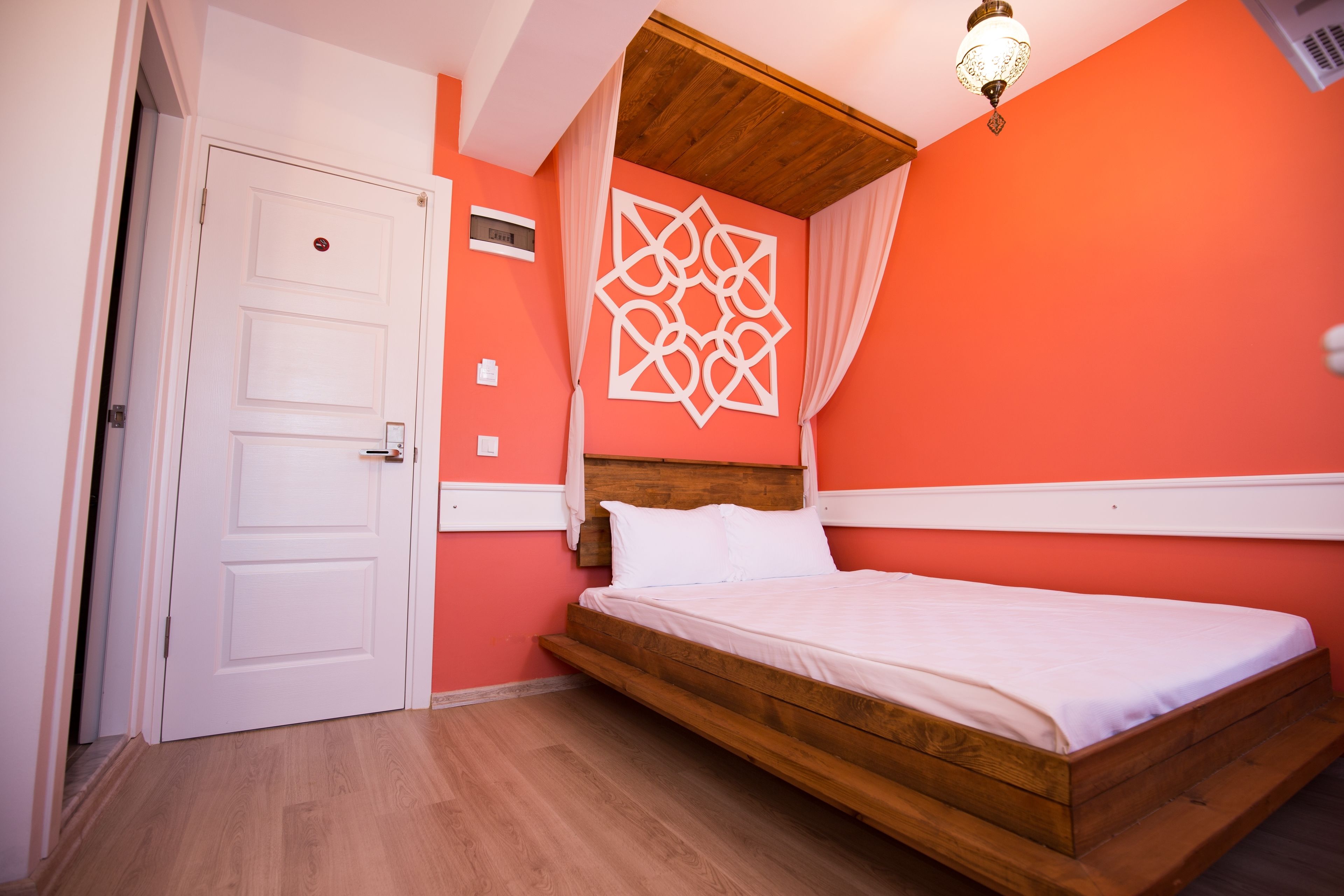 classic twin room | premium bedding, free wifi