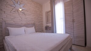 Standard Double Room | Premium bedding, WiFi (free) - Menendi Otel (Foça)