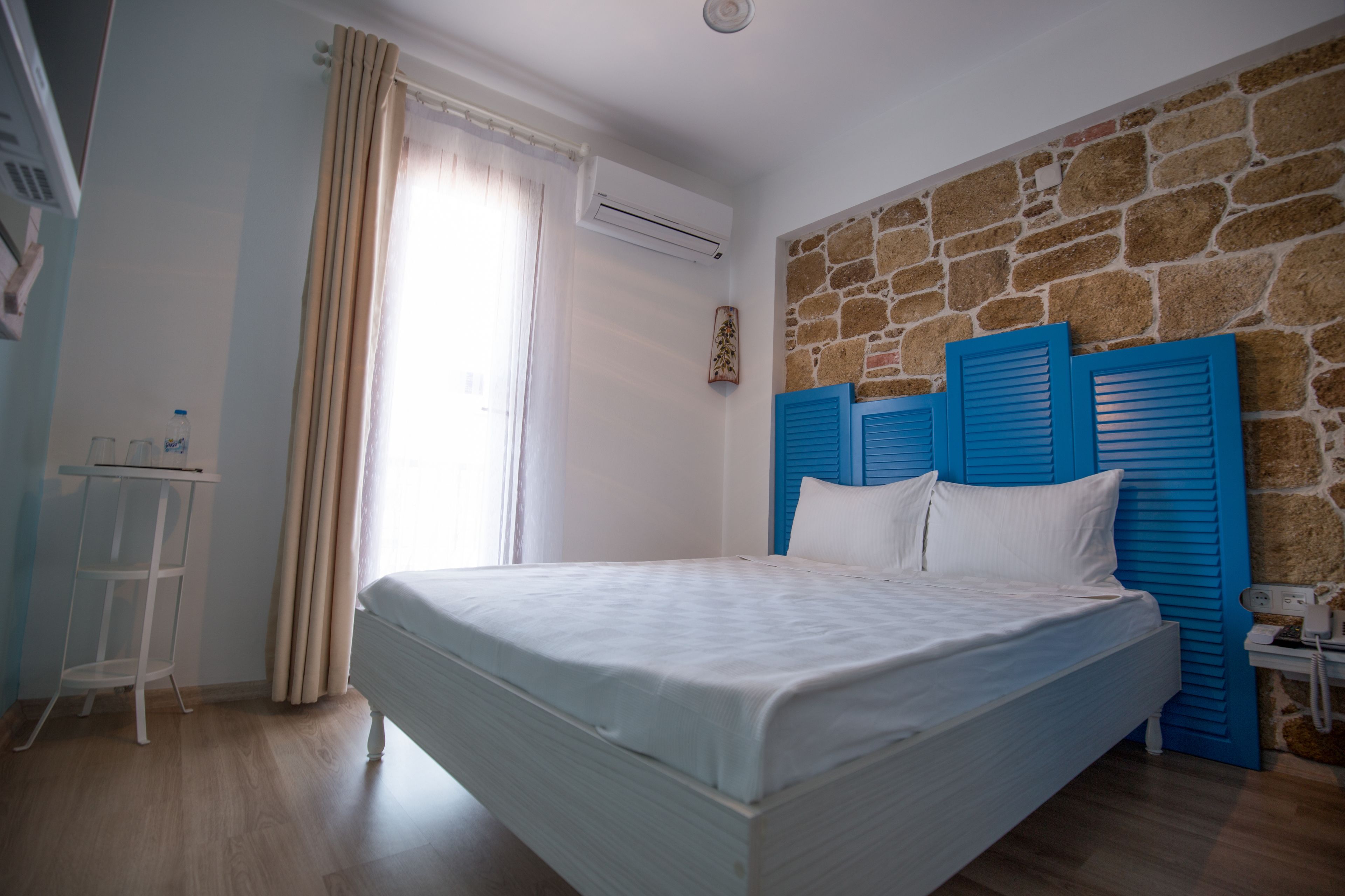 standard double room | premium bedding, free wifi