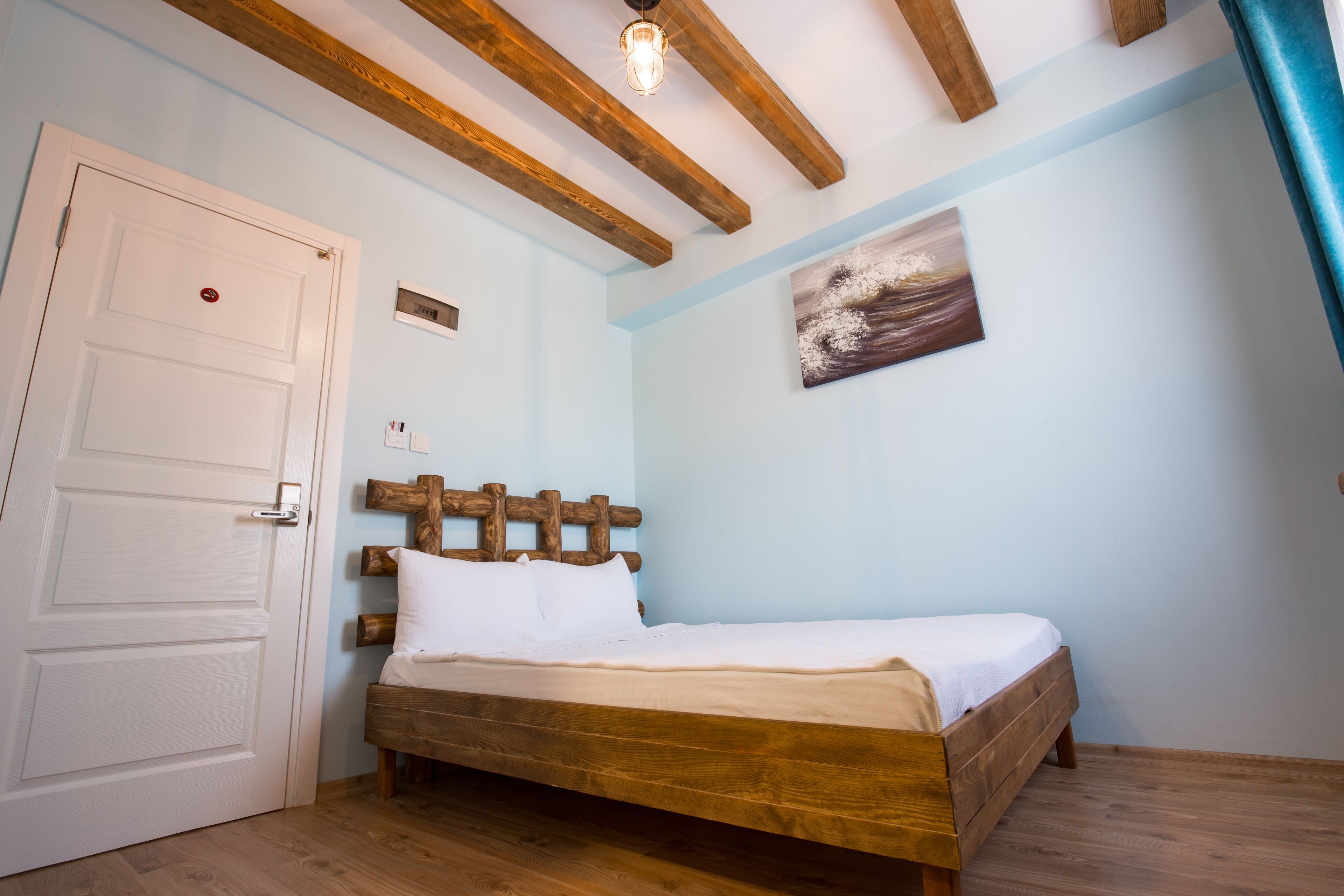 classic double room | premium bedding, free wifi