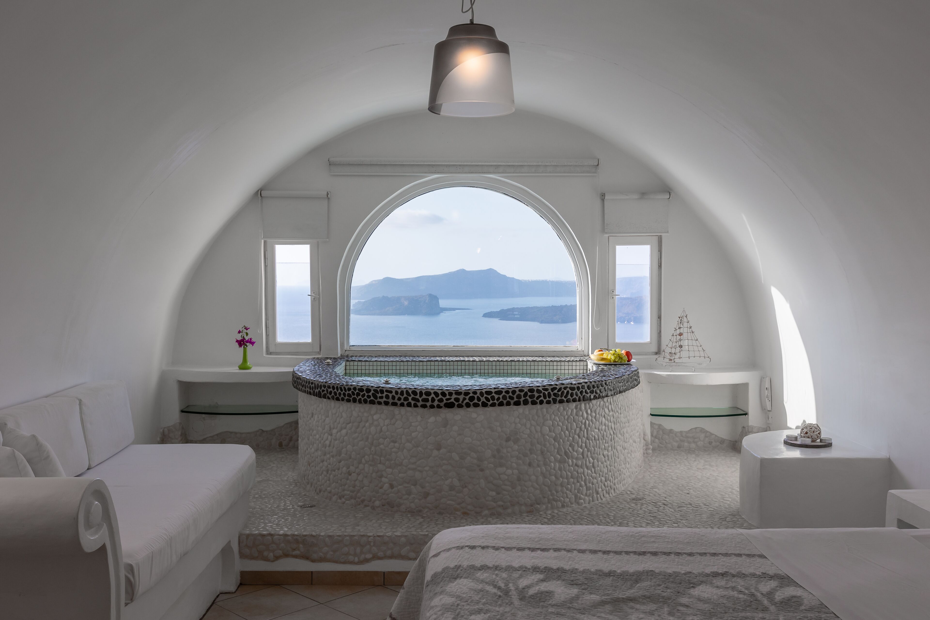 Jetted tub