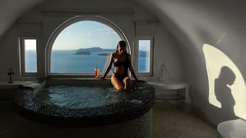 1 quarto, cofres nos quartos, escrivaninha, quartos à prova de som