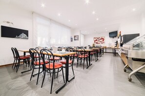 Daily buffet breakfast (EUR 7 per person)