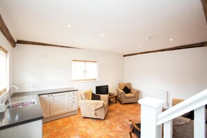 Free WiFi, bed sheets - The Harvard Inn (Ingatestone)