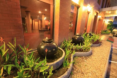 Pin Hotel