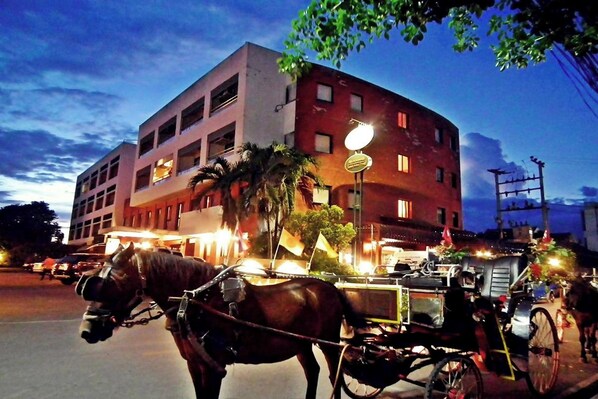 Exterior - Pin Hotel (Lampang)