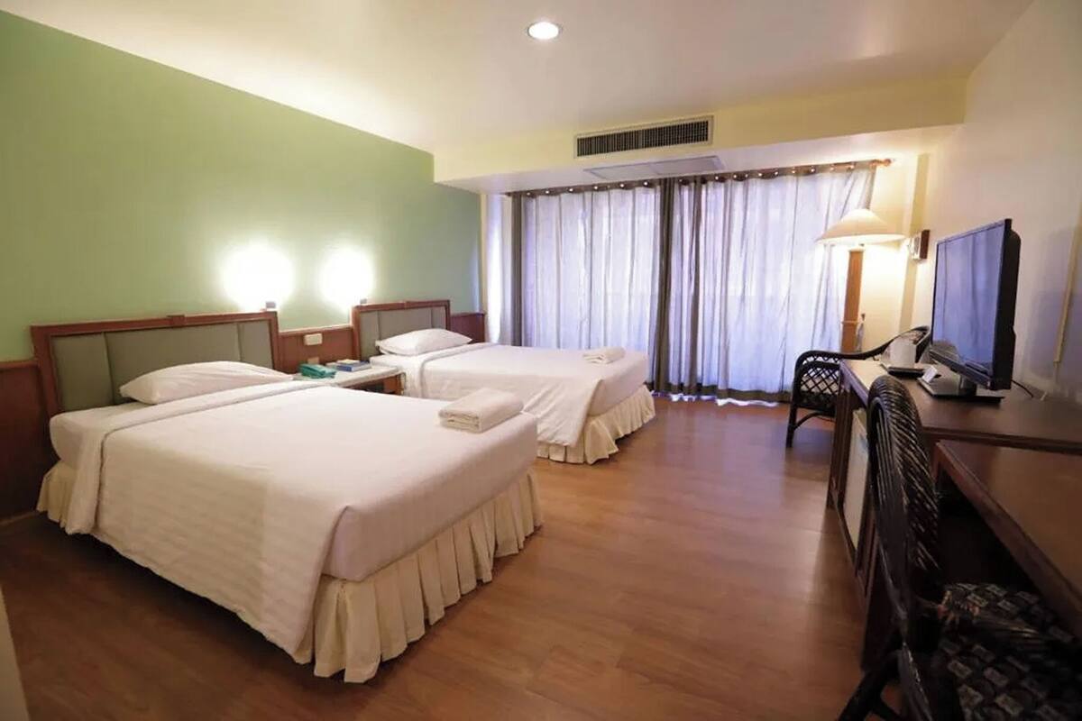 ผ้าม่านกันแสง, Wi-Fi ฟรี, ผ้าปูที่นอน