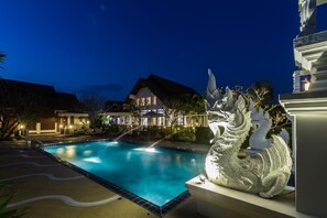 Outdoor pool - Doltara Boutique Resort (San Kamphaeng)