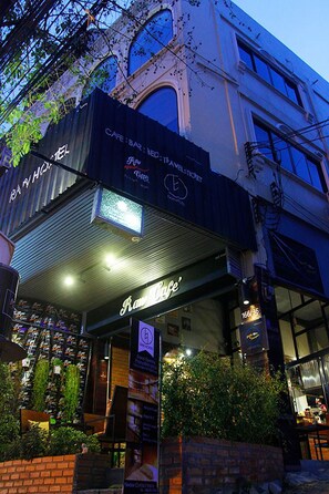 Entrée de l’hébergement