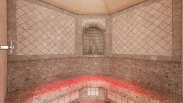 Masajes deportivos, reflexología, 1 sala de tratamiento, masajes