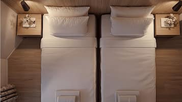 1 kamar tidur, seprai premium, minibar, dan meja kerja