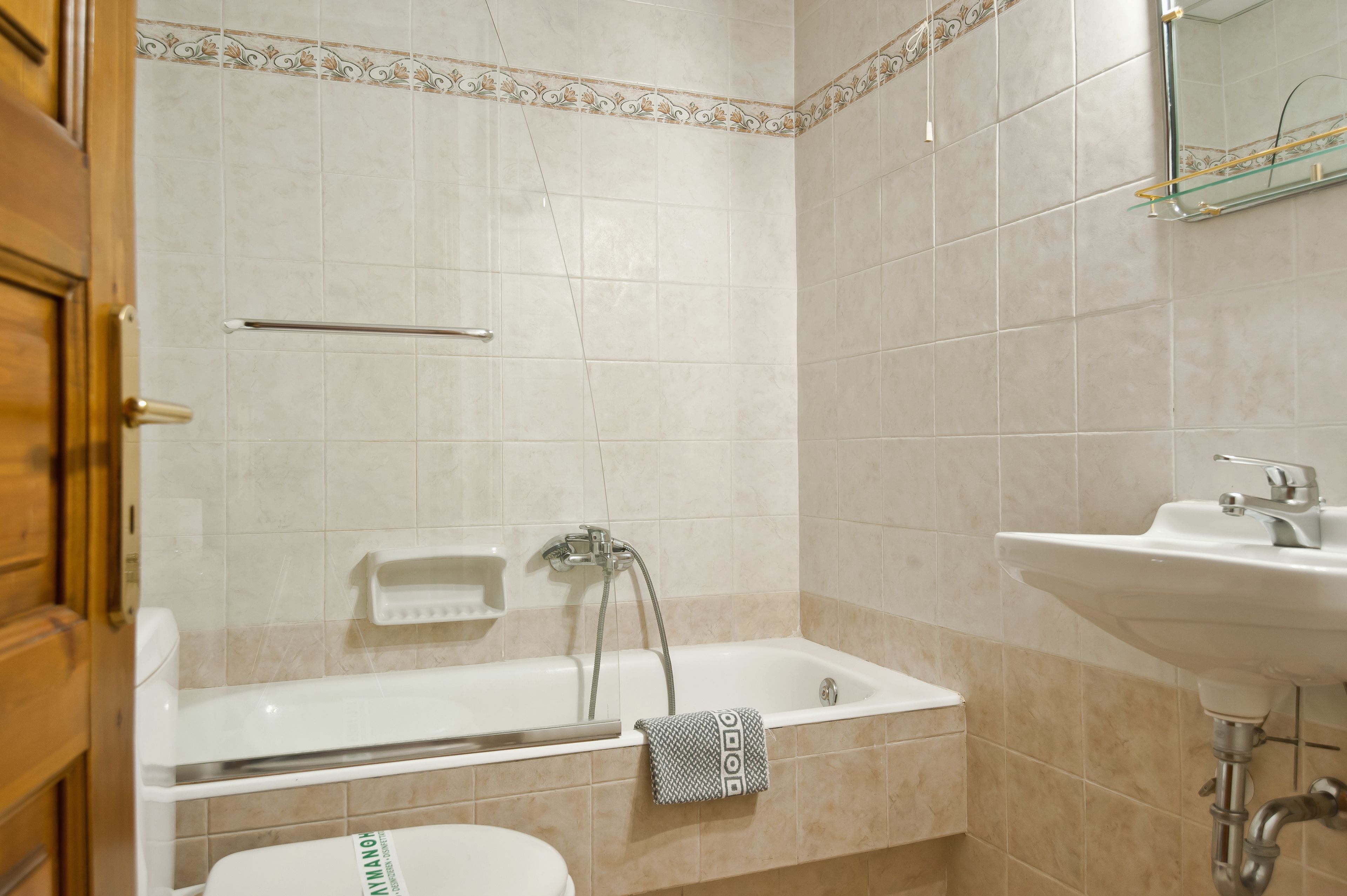 free toiletries, hair dryer, towels