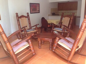 Two Bedroom Apartment | 1 bedroom, Egyptian cotton sheets, premium bedding, in-room safe