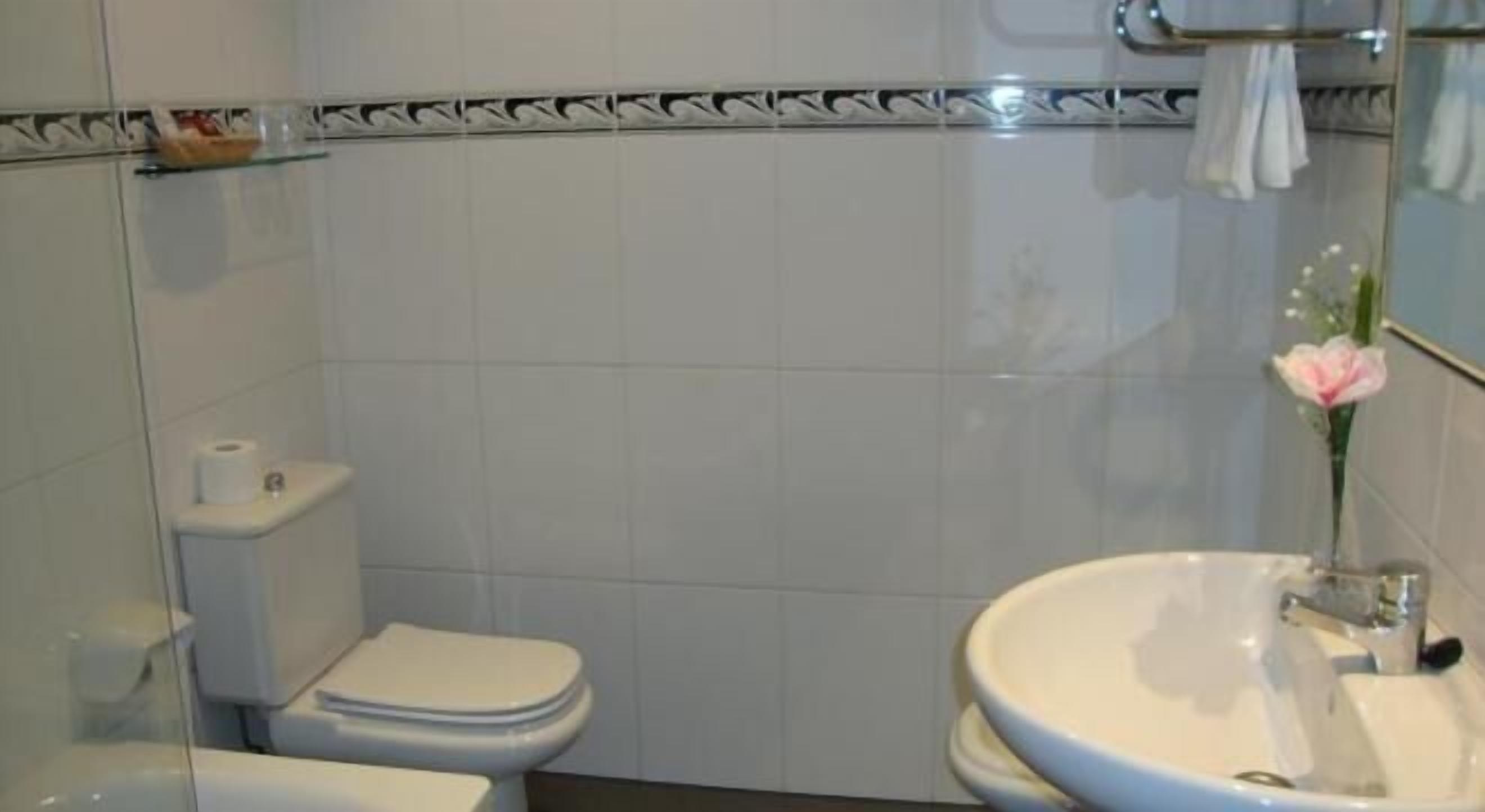 Photo - Hotel Almirante