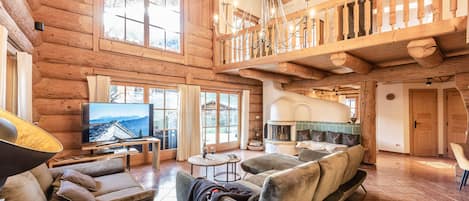 Superior Chalet, 3 Bedrooms, Non Smoking, Hot Tub | Living area | 37-inch flat-screen TV with satellite channels, TV, DVD player
