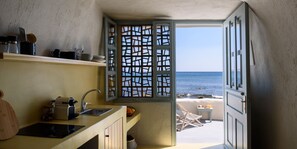 Cueva de las estrellas, Seafront | Terrasse/Patio