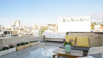City Penthouse (Unit 12) | Terrace/patio