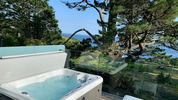 Premium bedding, in-room safe, desk, soundproofing - Talland Bay Hotel (Looe)