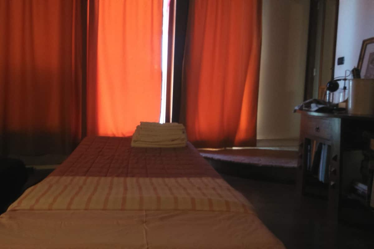 Superior-Studio, 1 Schlafzimmer | Babybetten, kostenloses WLAN