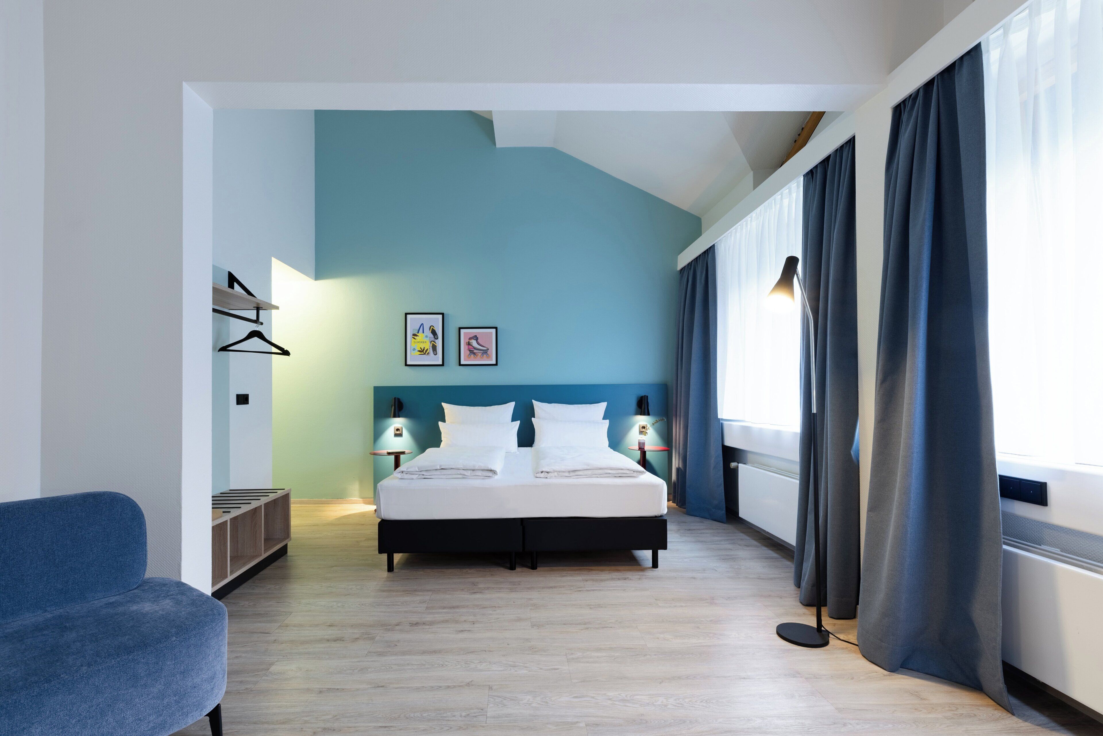 Habitación Premium, 1 cama de matrimonio grande | Ropa de cama hipoalergénica, caja fuerte, escritorio