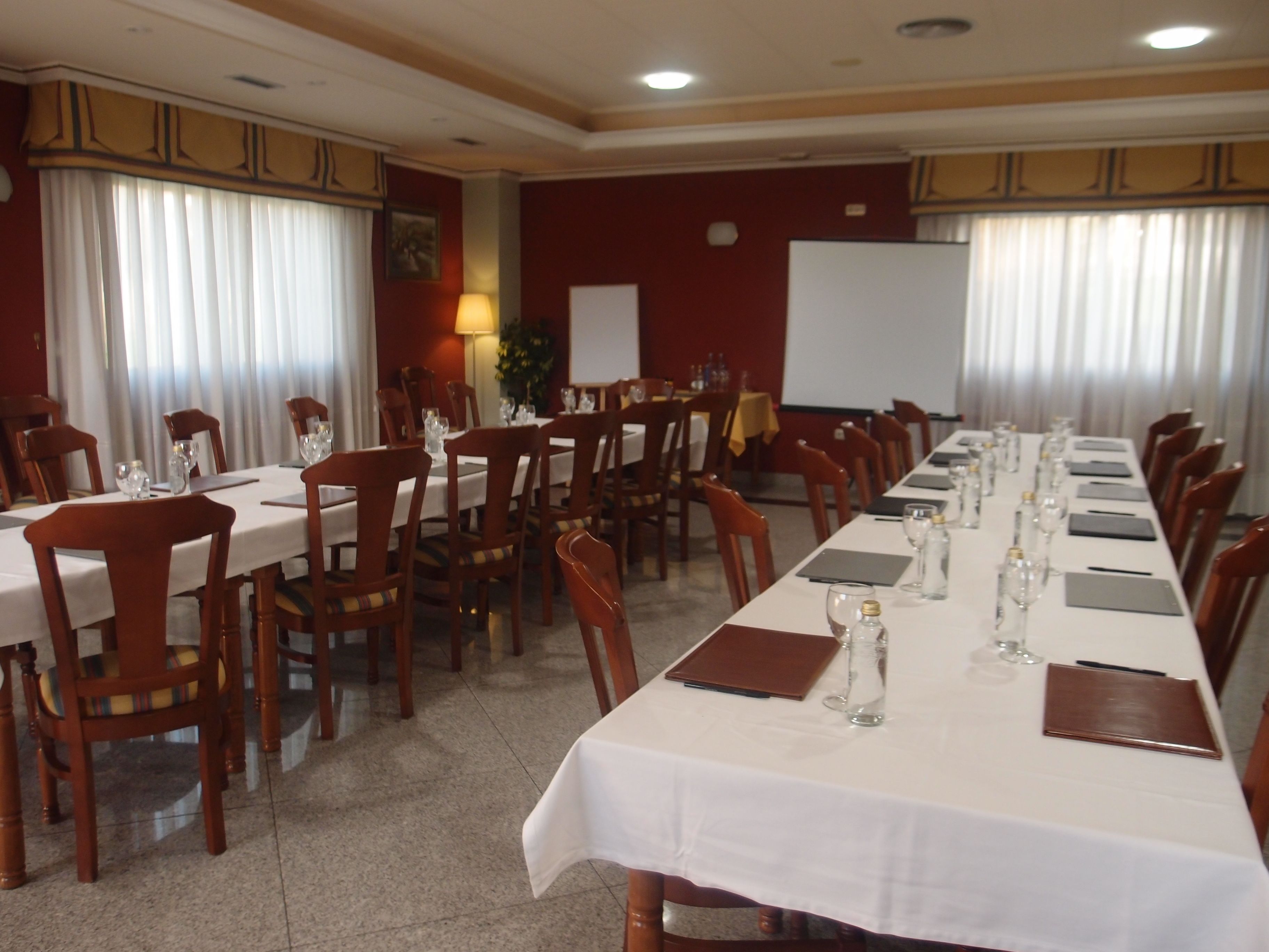 22-inch flat-screen tv with digital channels, tv