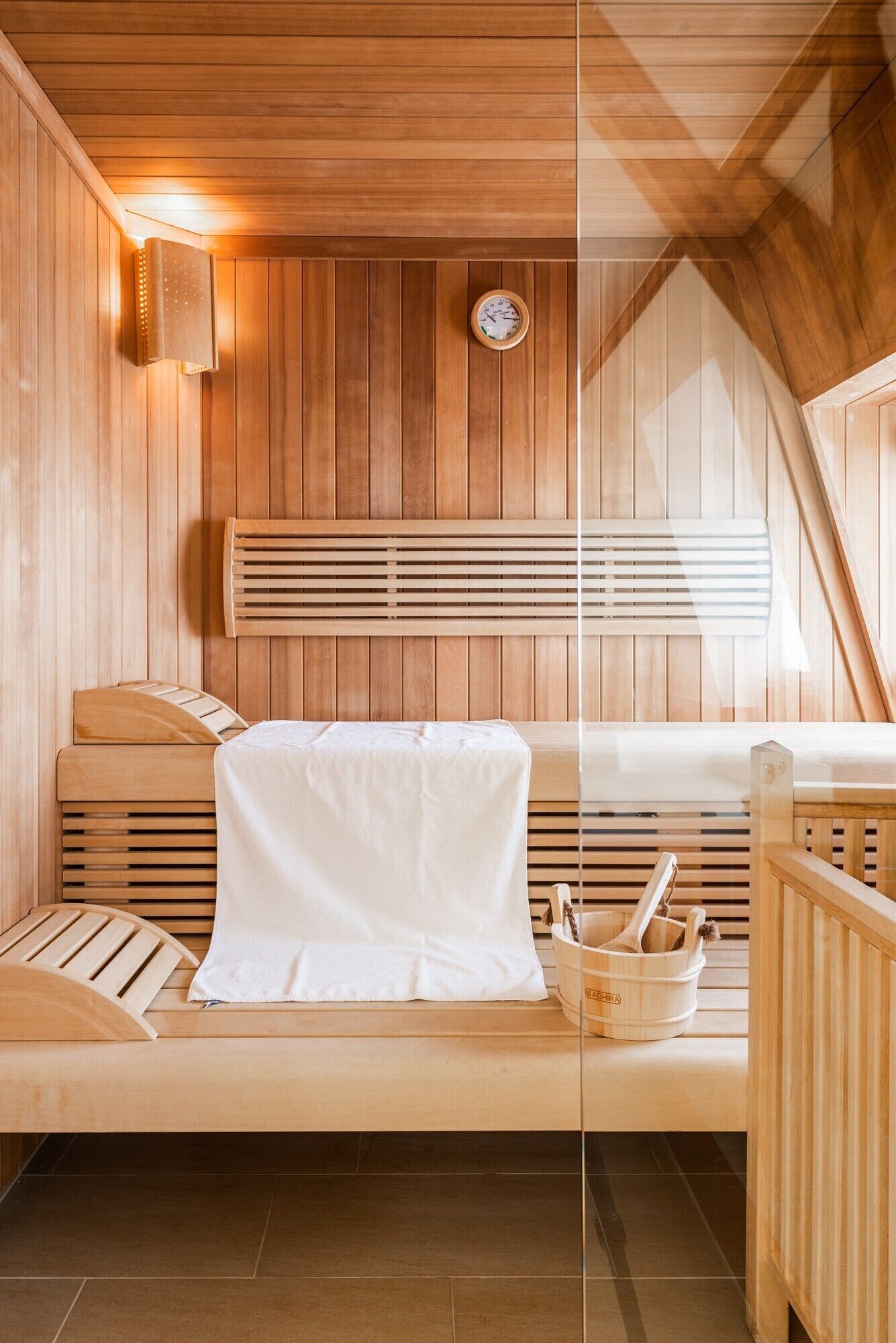 Suite Studio Luxe, bain à remous