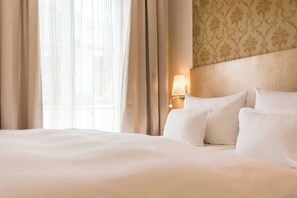 Comfort Double Room | Premium bedding, free minibar items, in-room safe - Tides Boutique Hotel (Norden)