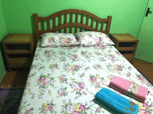 Maison mitoyenne Familiale, 3 chambres | 3 chambres, draps fournis